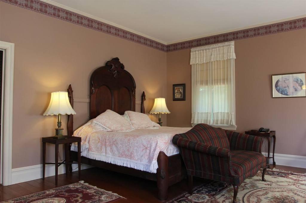 Corners Mansion Inn - A Bed And Breakfast Vicksburg Quarto foto